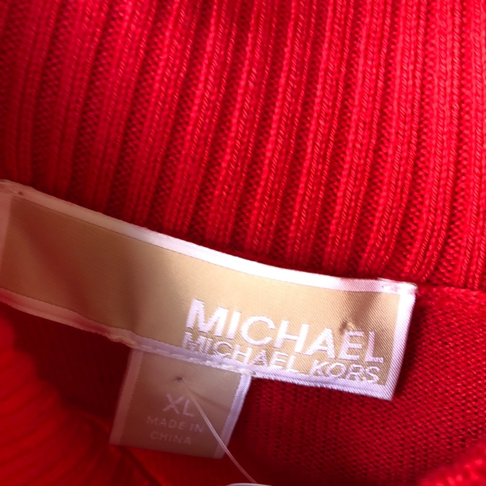 Sweater - Picture 2 of 3